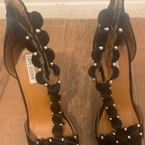 Dressy black sandals